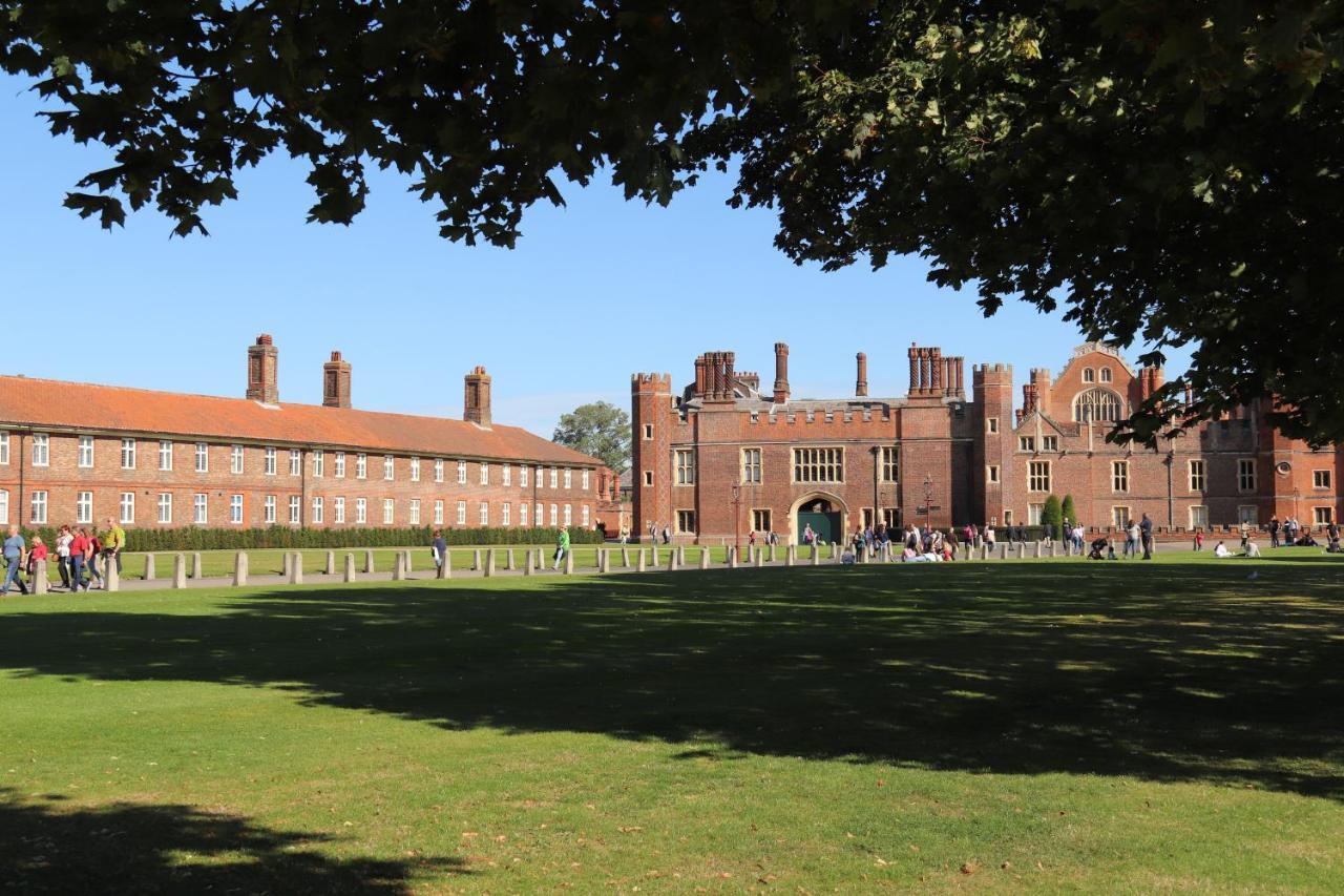 Hampton Court - The Kings Rest Daire Molesey Dış mekan fotoğraf